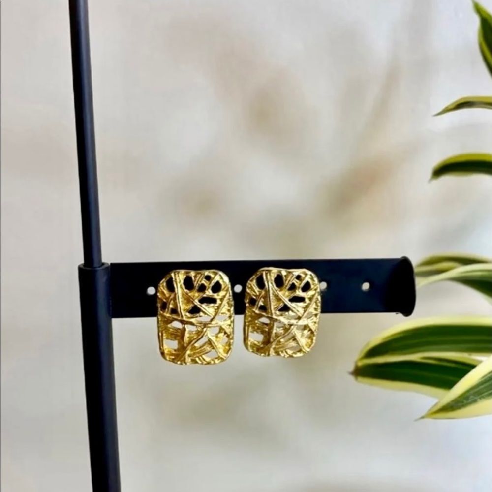 Retro Gold Nest Earrings